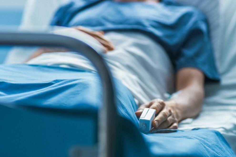 En casos graves de danos ao corpo por parasitos, incluso é necesaria a hospitalización. 
