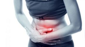 Dor abdominal con dano de gusanos de cinta